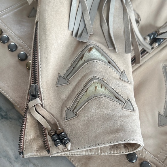 Double D Ranch Cowpoke U Leather Jacket With Fringe - Picture 7 of 12